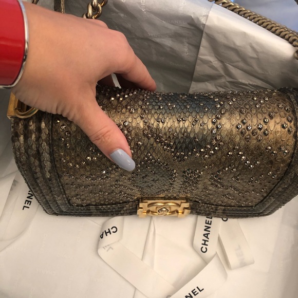 SOLD❌Chanel Boy Phyton With Swarovski Crystals - Picture 4 of 16